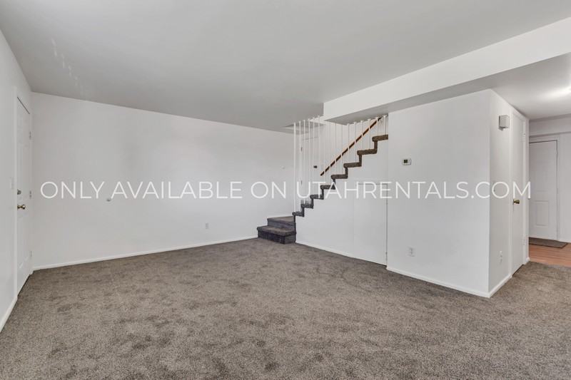 682 Es - Photo 5 of 23