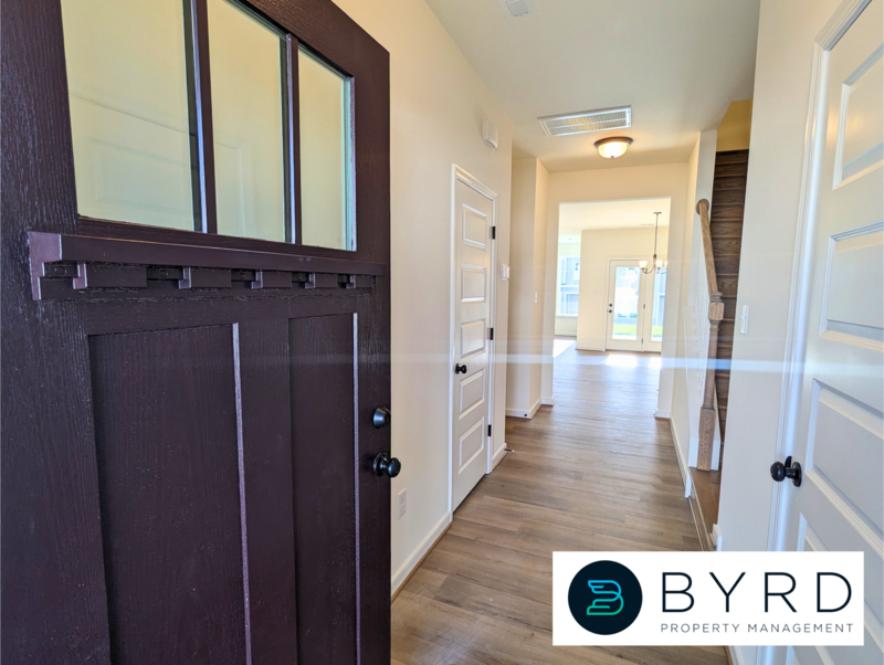 18625 Palisades Rdg - Photo 3 of 29