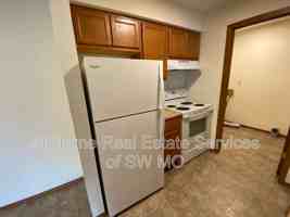featured image of 726 E Bain St