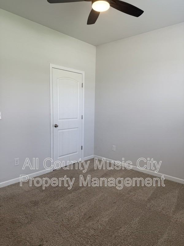 337 Tessa Grace Way - Photo 3 of 16