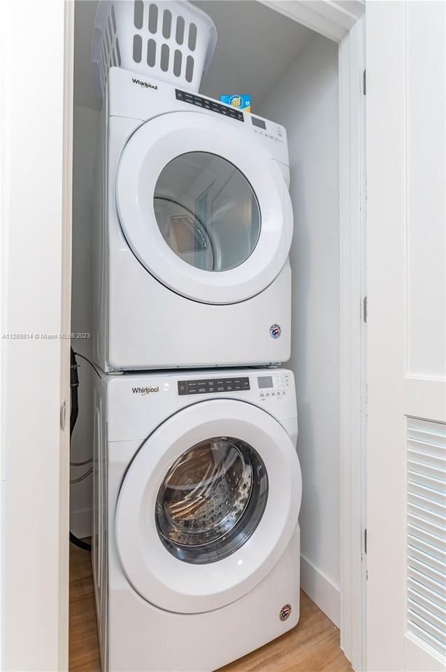 650 Ne 2nd Ave - Photo 7 of 12