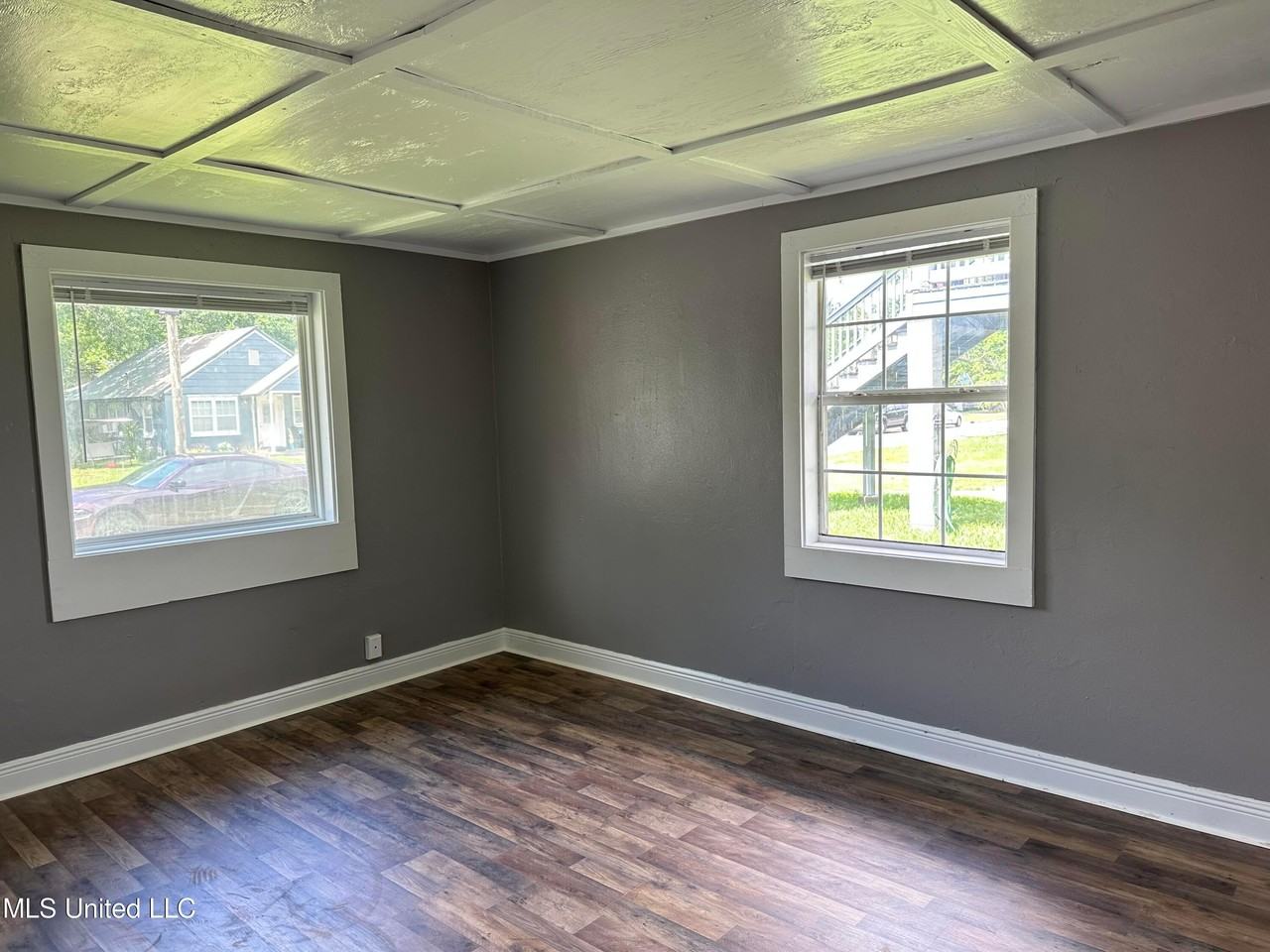 1710 Resca De La Palma St - Photo 3 of 11