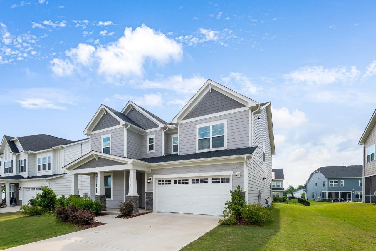 608 Cormiche Ln - Photo 2 of 50