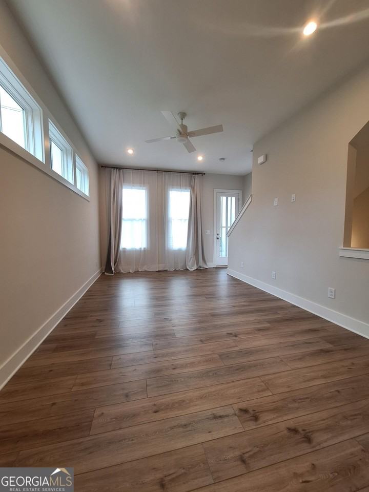 166 Chestnut Cir - Photo 2 of 13