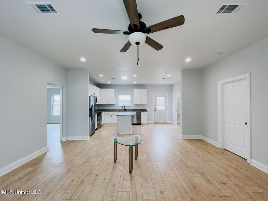 14 C W Moore Rd - Photo 2 of 27