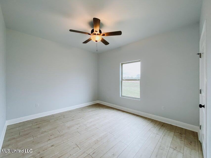 14 C W Moore Rd - Photo 3 of 27