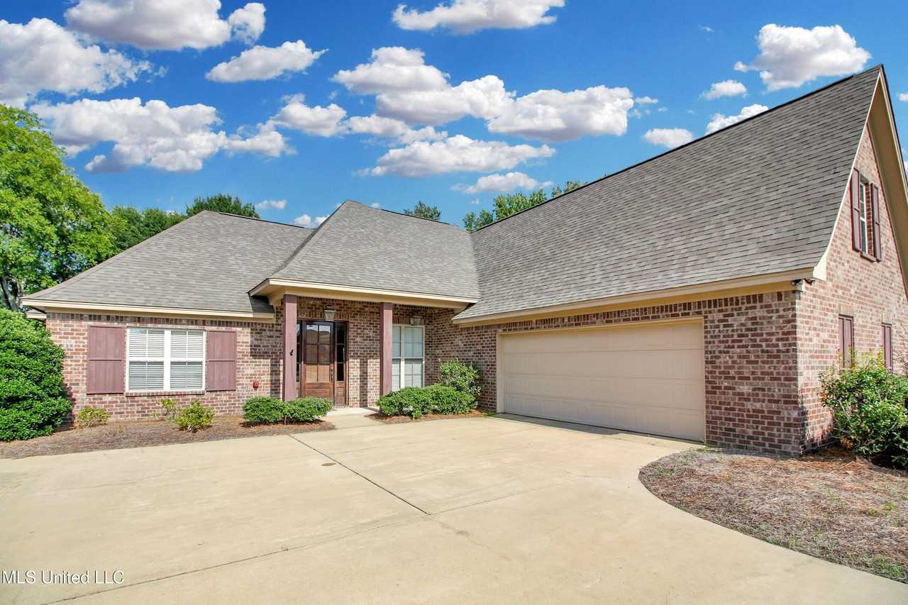 114 Huber St - Photo 2 of 25