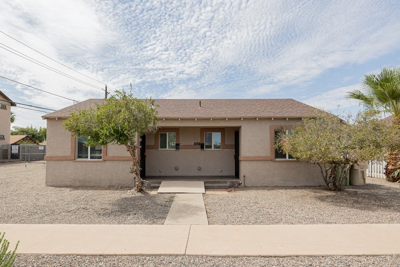 5521 W Palmaire Ave - Photo 2 of 14