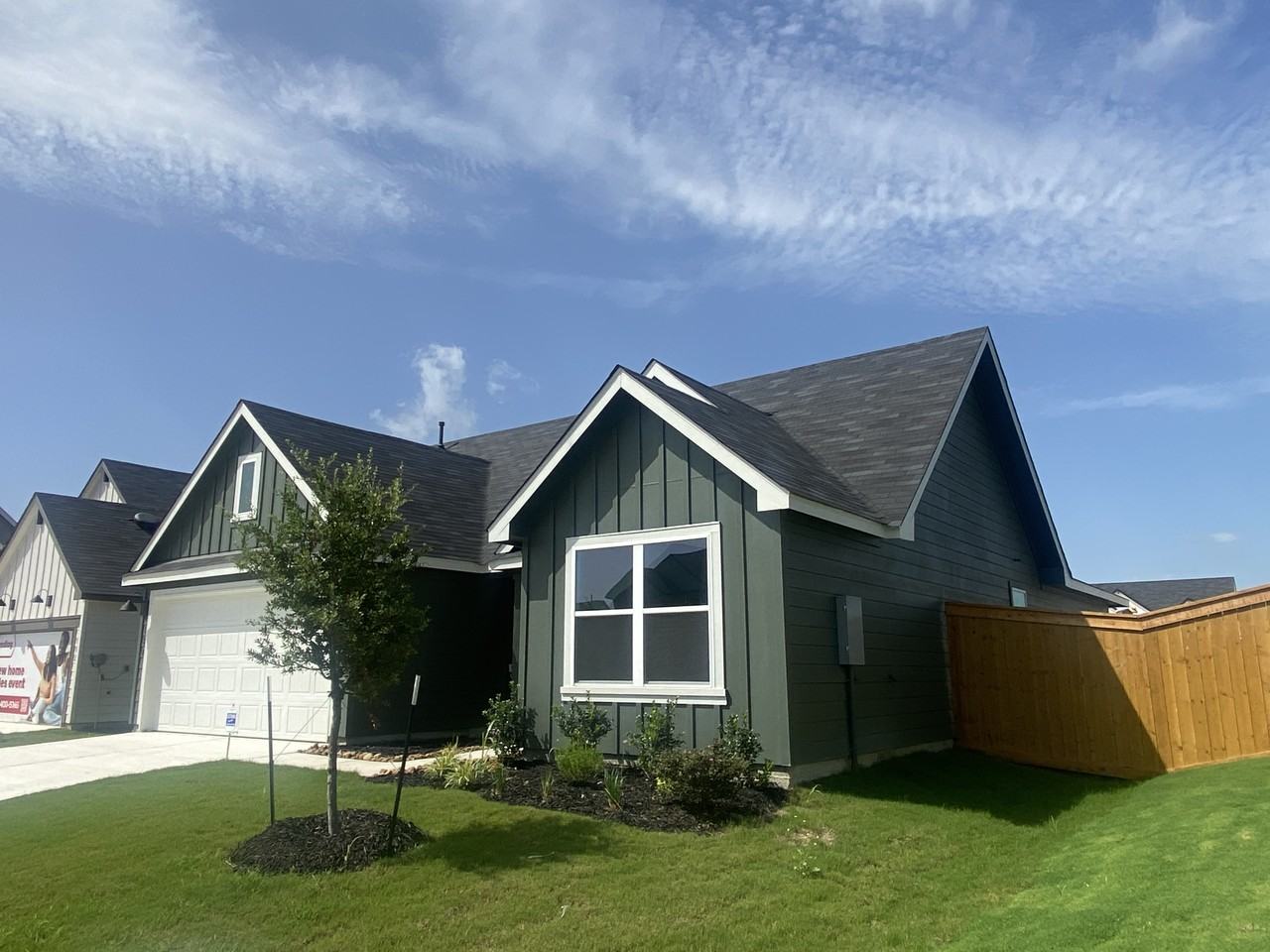 128 Flora Vista St - Photo 2 of 20