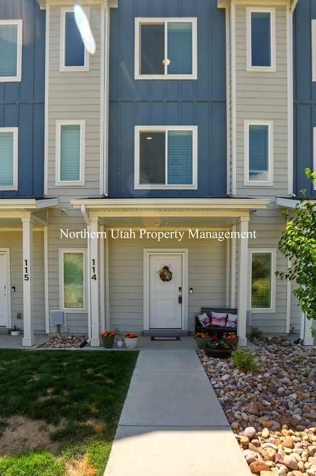 1754 Ne #114 - Photo 2 of 24