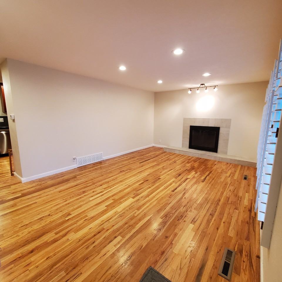 2263 E 7160 S #NA - Photo 2 of 20