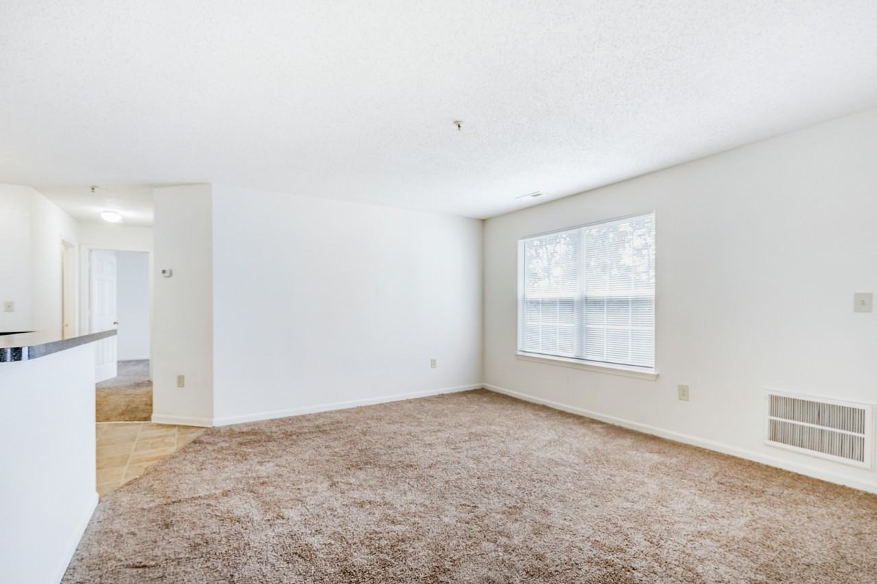 Mallard Cove Apartments - Photo 6 of 44