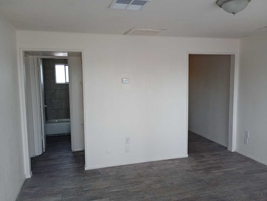 603 North D Street #05 - Photo 3 of 9