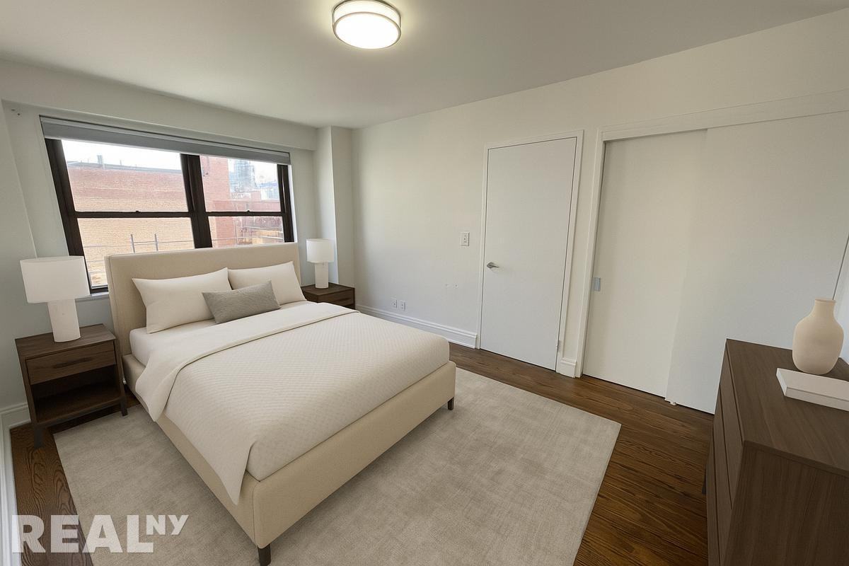 400 E 89th St #9A - Photo 3 of 9