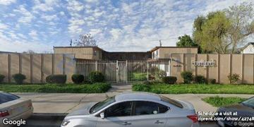 featured image of 132 W 18th St #4