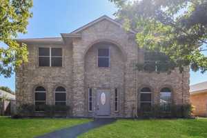 featured image of 2520 Buck Dr