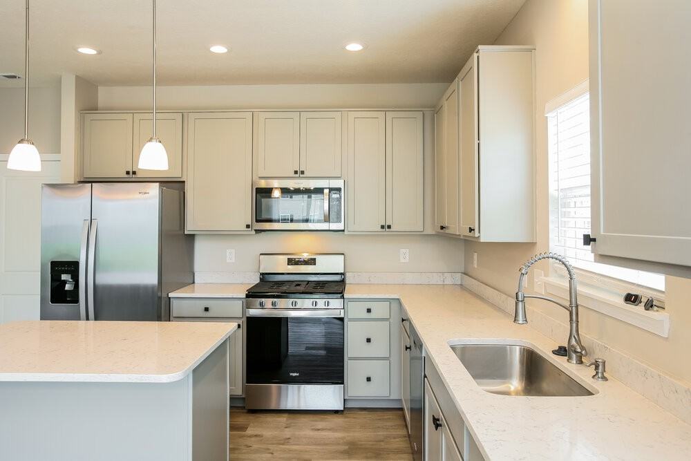 8169 Bluesage Way - Photo 7 of 17