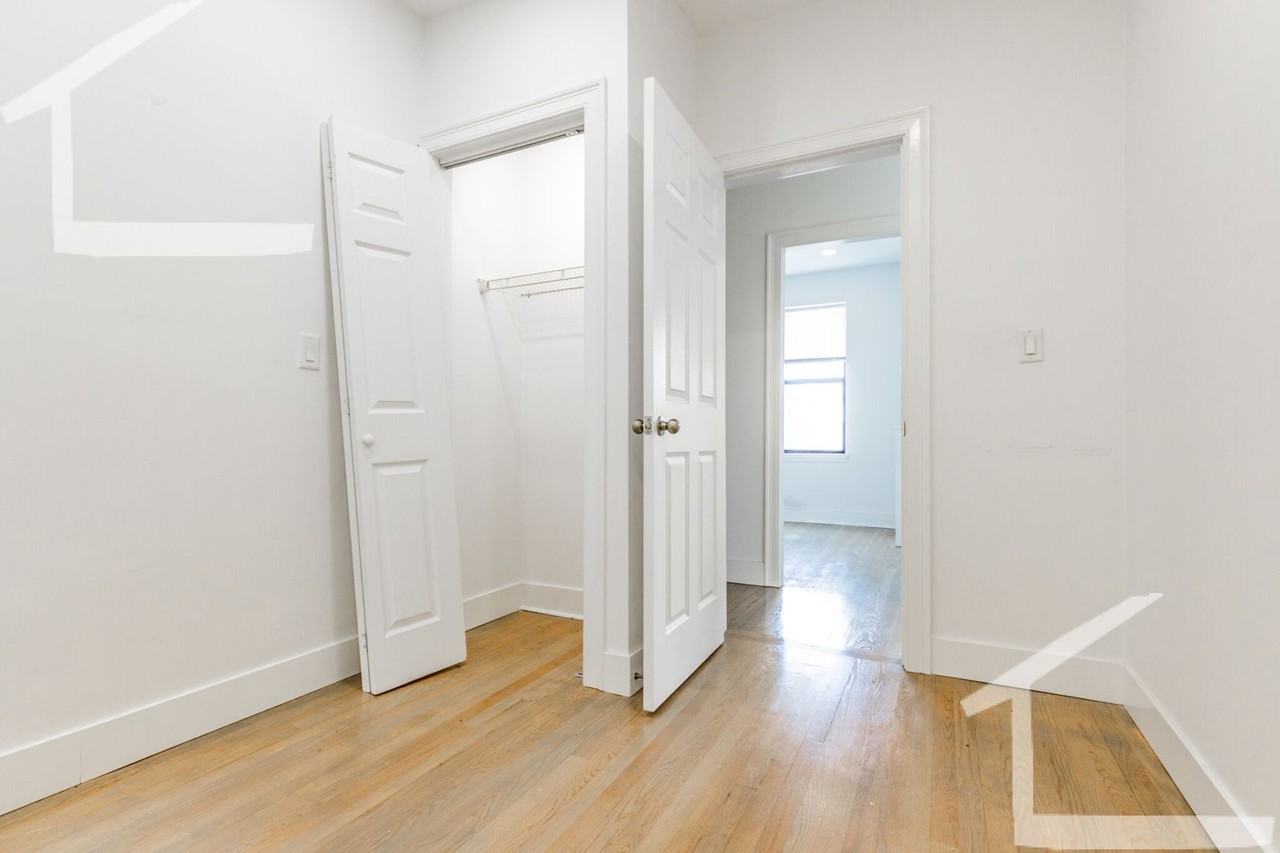 111 Jersey St - Photo 7 of 11