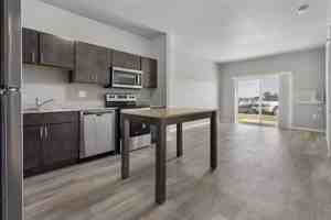 featured image of 300 20th St S