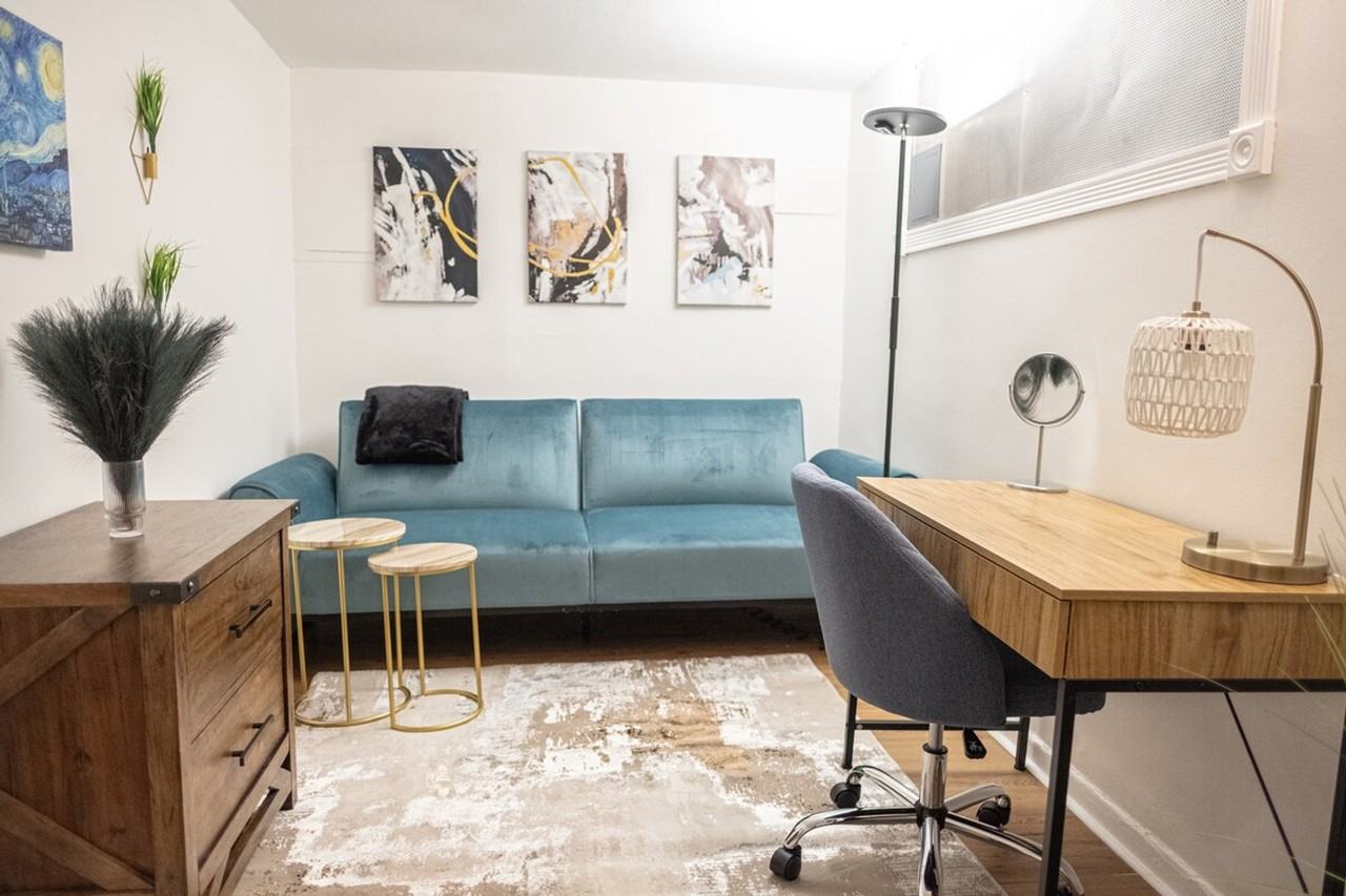 330 East 74th Street - Photo 3 of 52