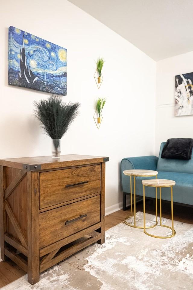 330 East 74th Street - Photo 5 of 52