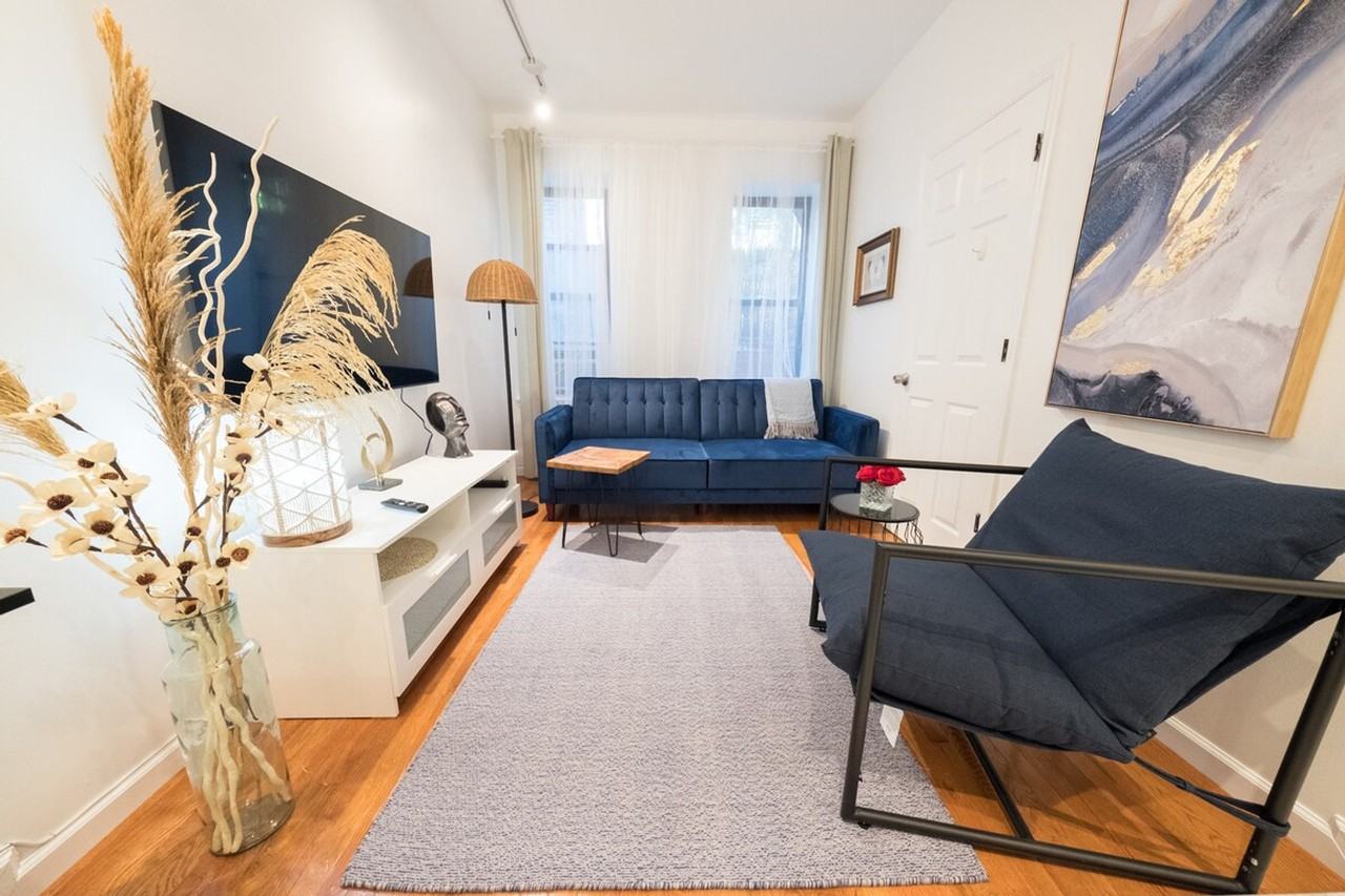 317 E 75th St #1031996P - Photo 2 of 31