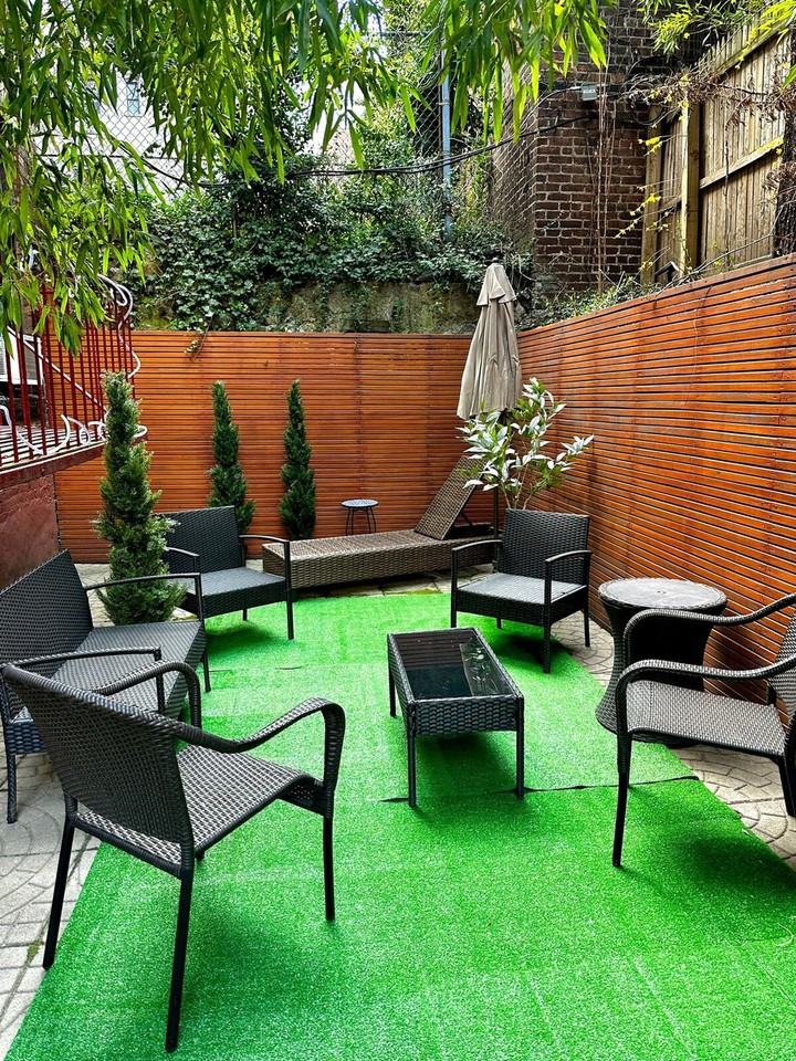 317 E 75th St #1031996P - Photo 7 of 31