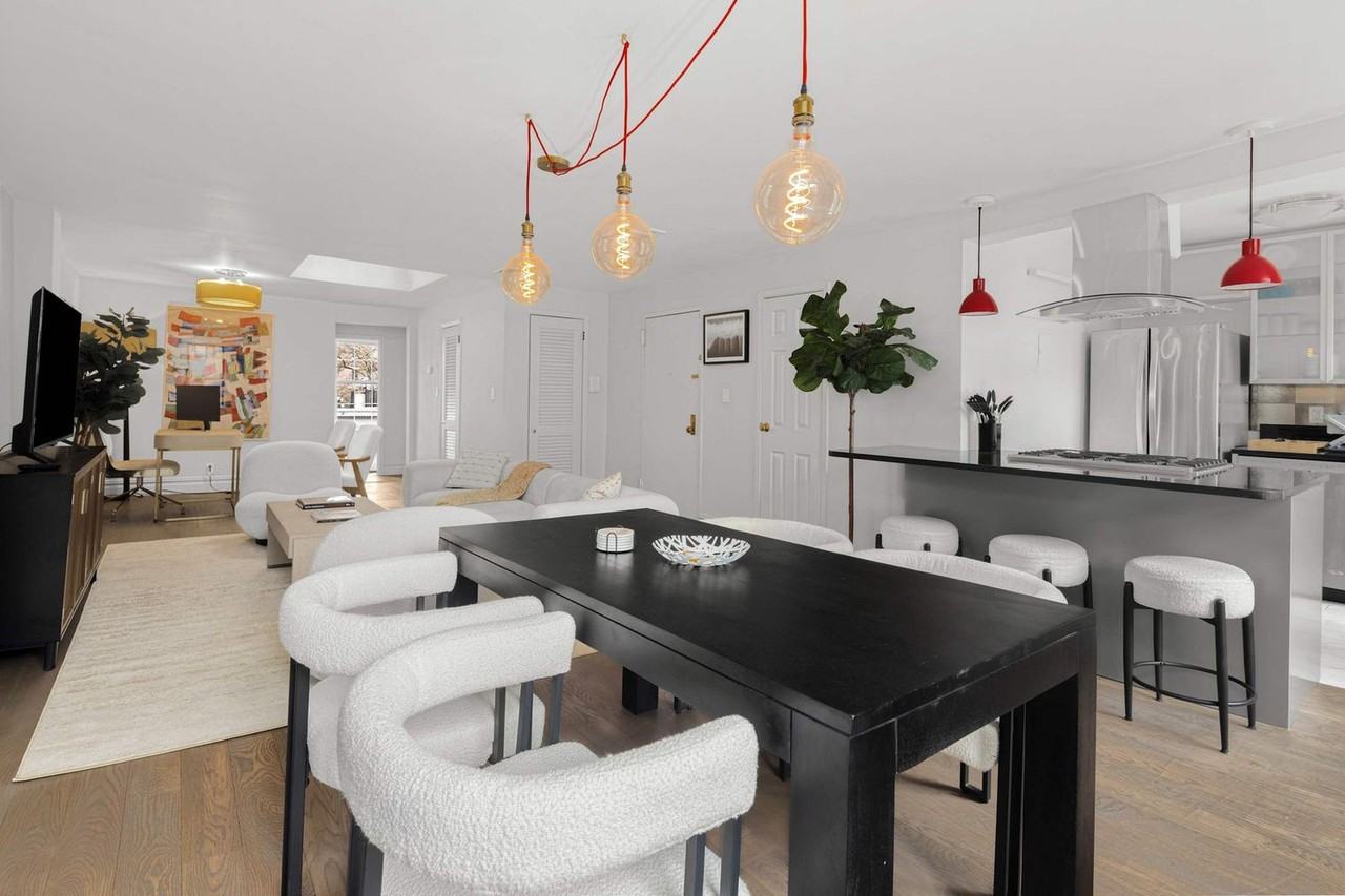 179 Sullivan St #1255362P - Photo 2 of 21