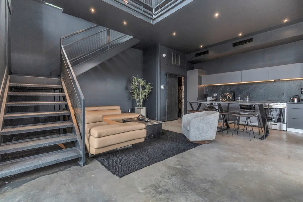 2683 Blodgett Street - Photo 2 of 50