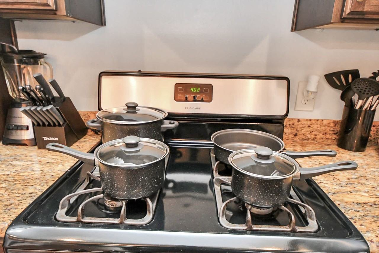 3514 Ajax St #1047956P - Photo 7 of 39
