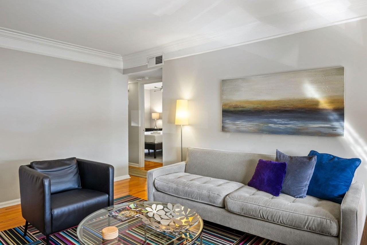 23 Standish Ave Nw #1226670P - Photo 3 of 22