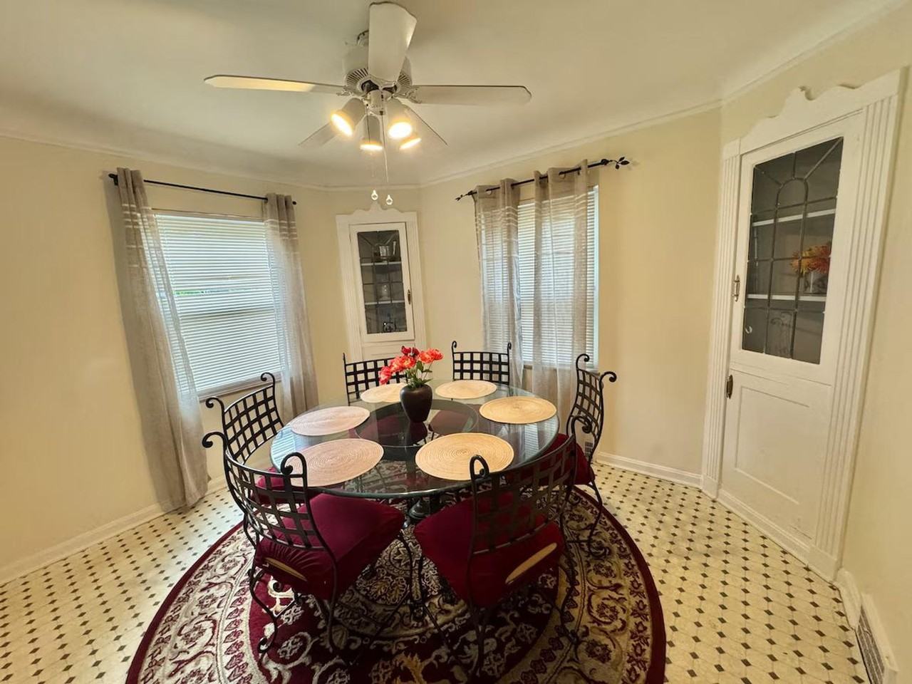 3649 Berkeley Rd #1234730P - Photo 5 of 33