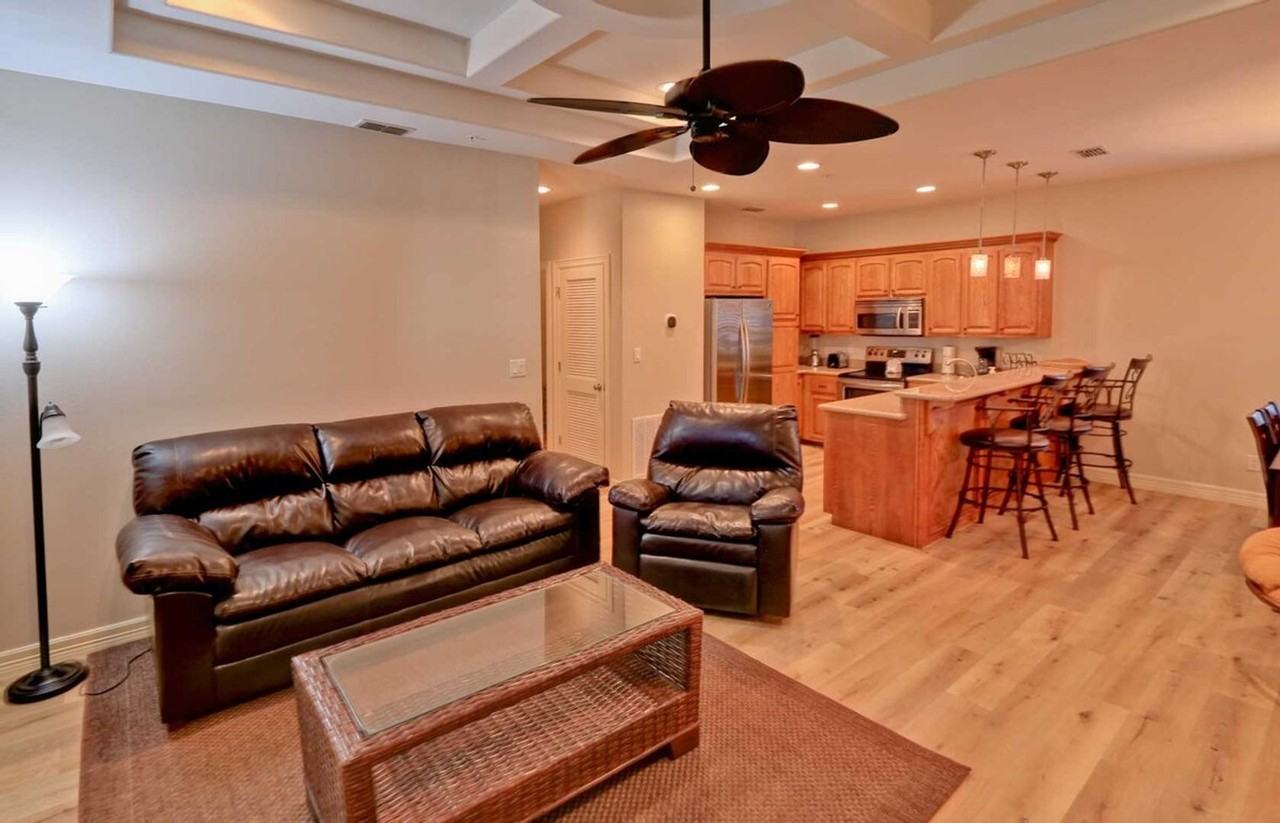 131 East Acapulco Street #1255591P - Photo 2 of 30