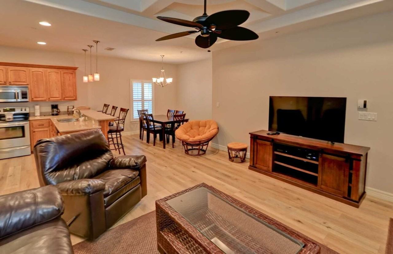 131 East Acapulco Street #1255591P - Photo 6 of 30