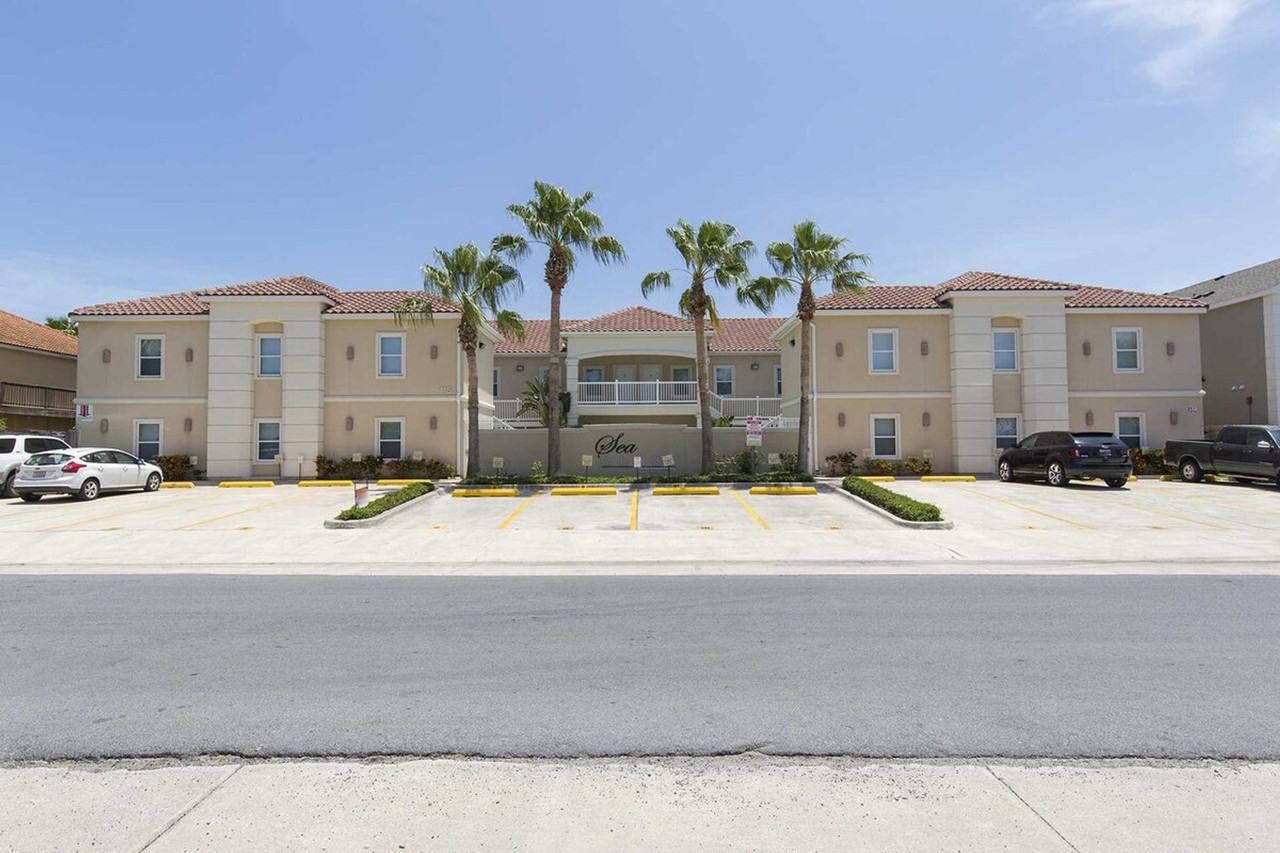 131 East Acapulco Street #1255591P - Photo 7 of 30