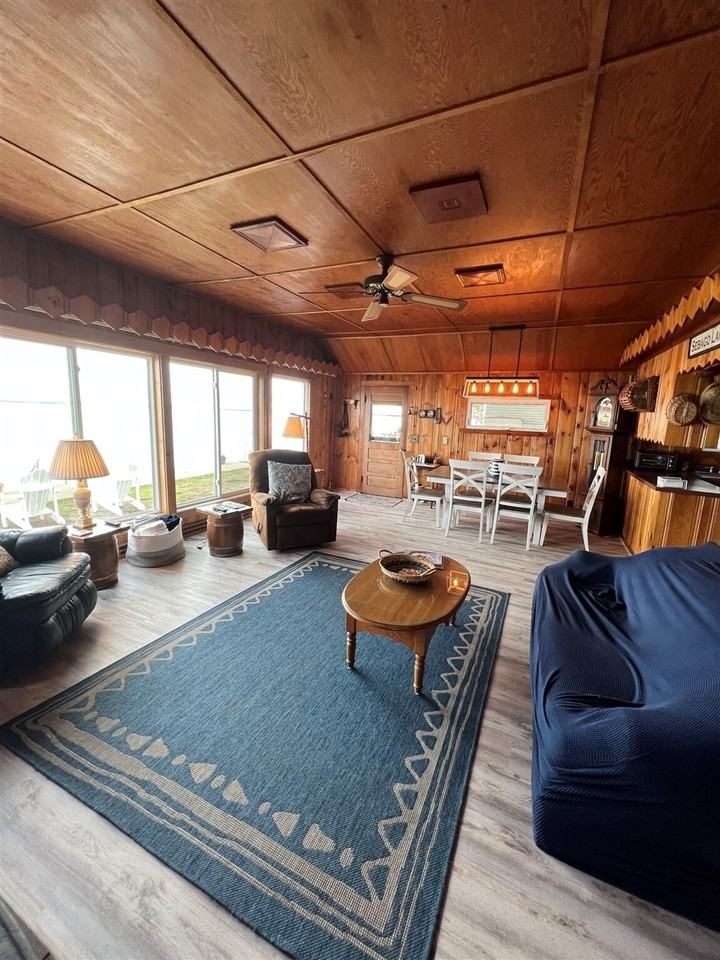 9 Cross Street #1255687P - Photo 2 of 14