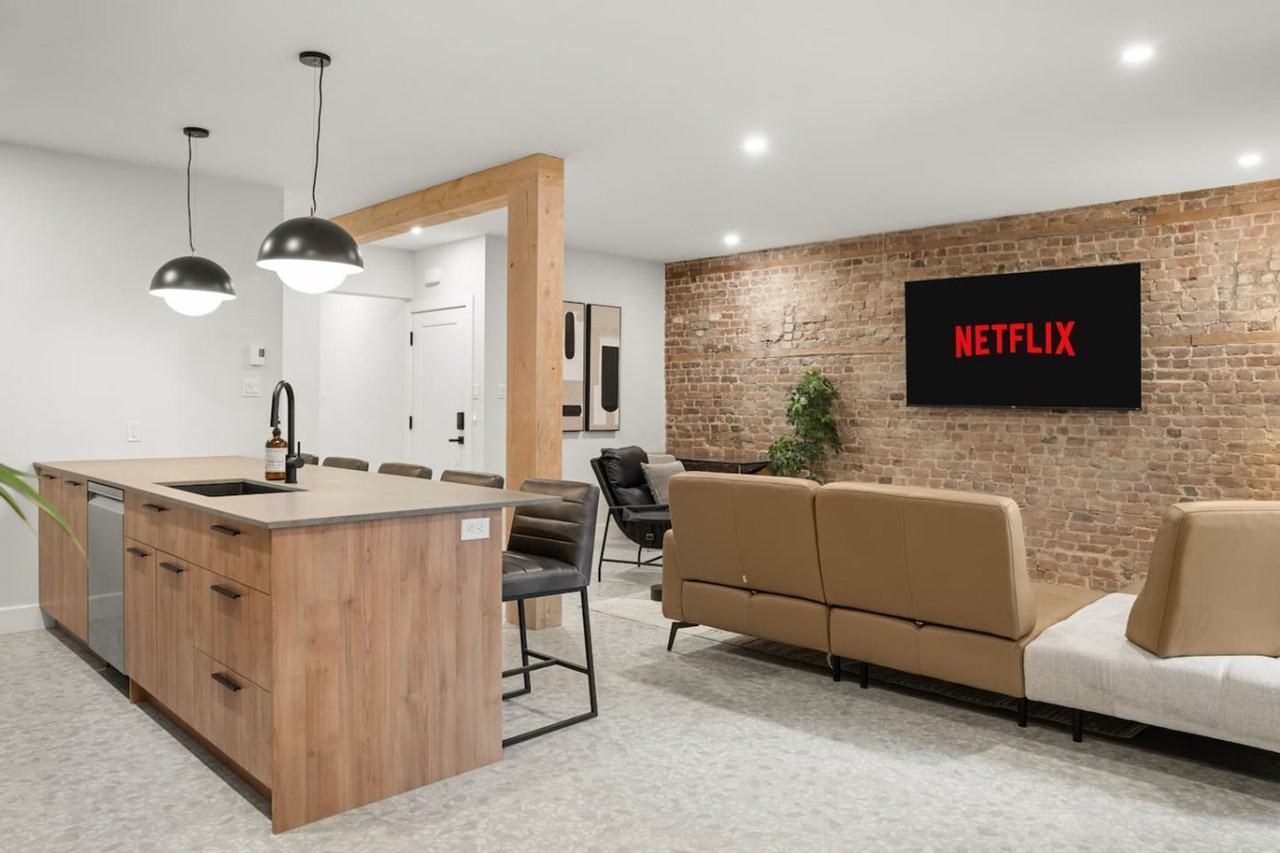 4268 Québec 335 - Photo 3 of 83