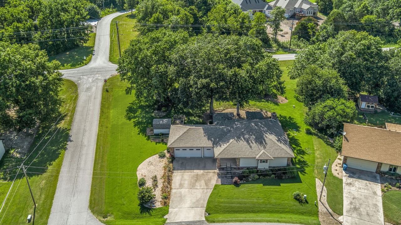 1 Scotsdale Pl #1257580P - Photo 7 of 25