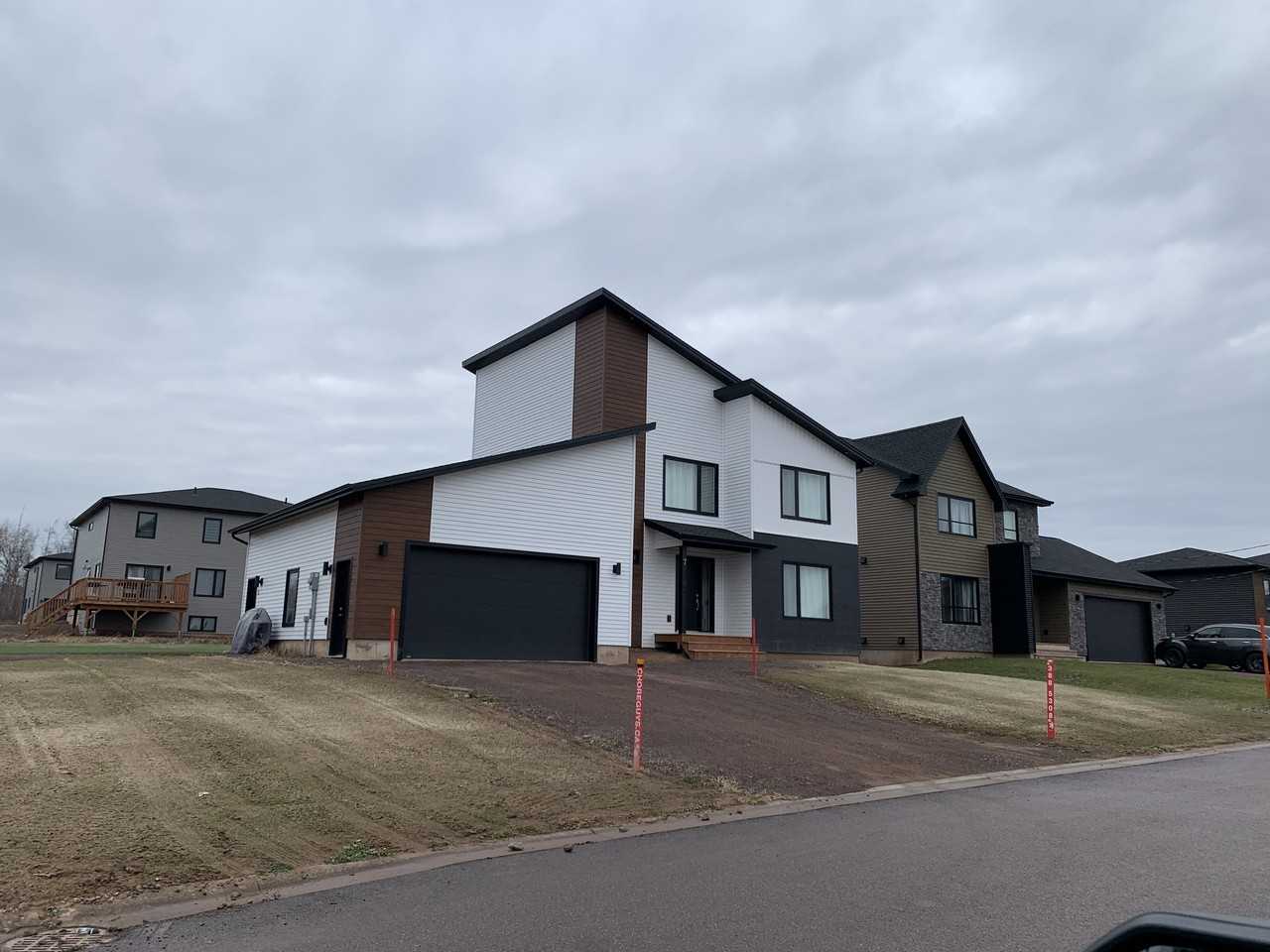 7 Timandra Crescent - Photo 5 of 13