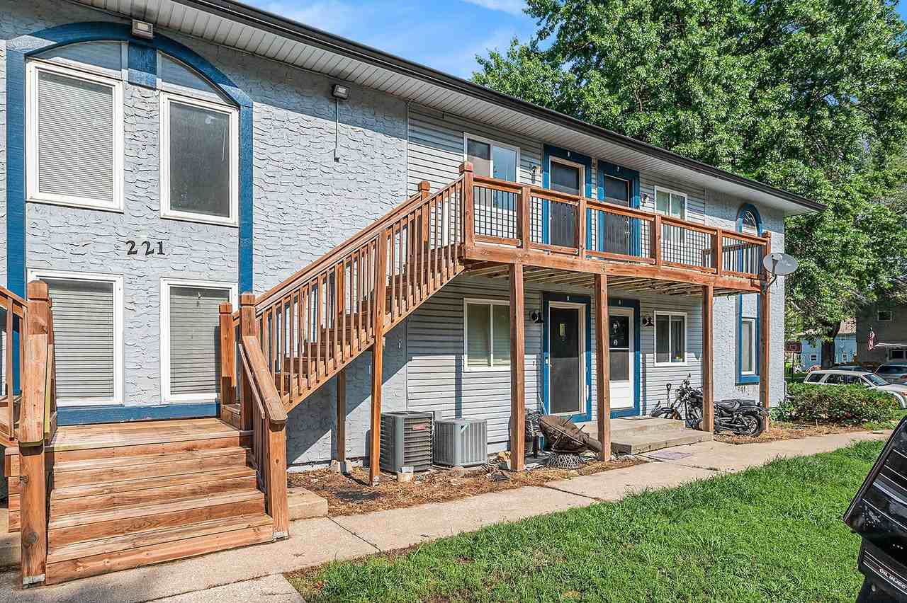 The Chestnut Apartments - Photo 2 of 11