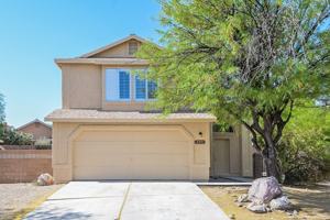 featured image of 2571 W Blaine Ct