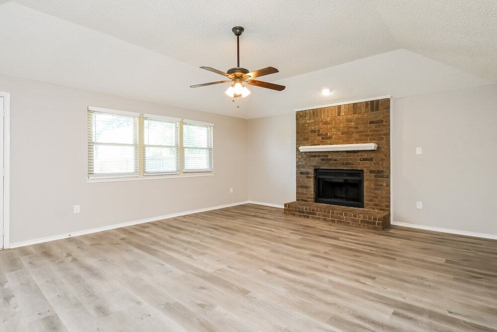 2408 Havenwood Dr - Photo 3 of 15