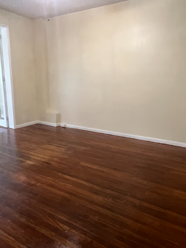 124 Greene St #124-1stFL - Photo 7 of 16