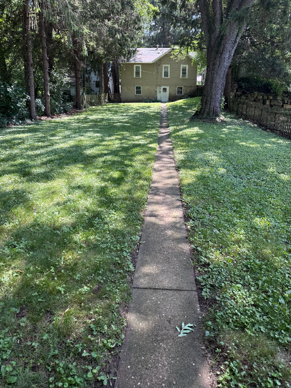 116 Sioux Dr - Photo 3 of 17