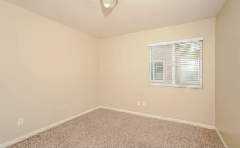 22163 E Avenue O - Photo 2 of 10