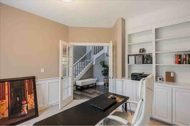 2340 Oakhurst Ln - Photo 5 of 25