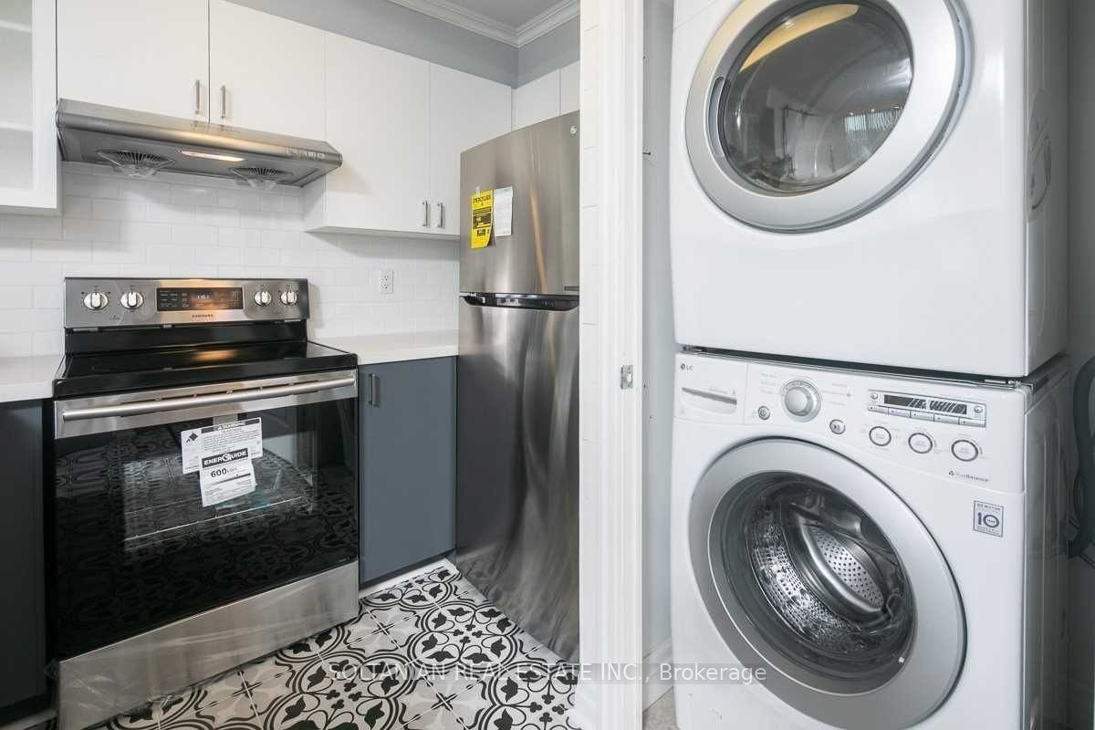 188 Doris Avenue #807 - Photo 3 of 14