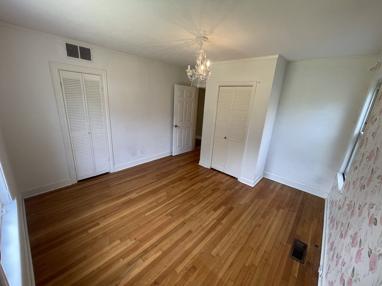 3162 Cowden Ave #NA - Photo 3 of 6