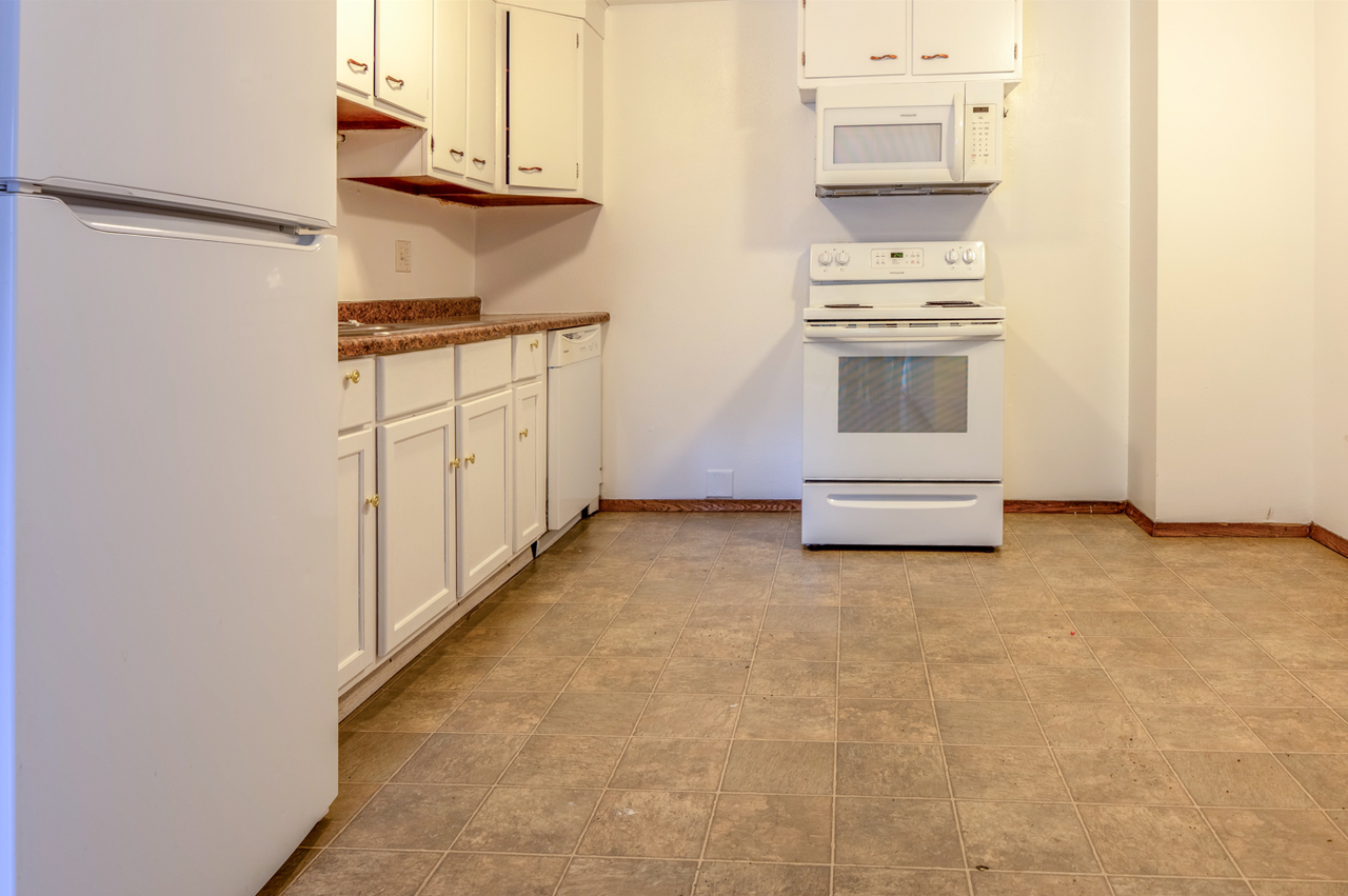 1401 Trailsway #5 - Photo 7 of 15