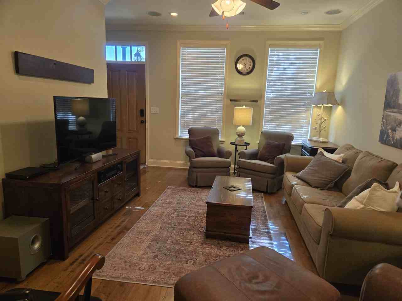2206 Anderson Rd #1702 - Photo 3 of 11